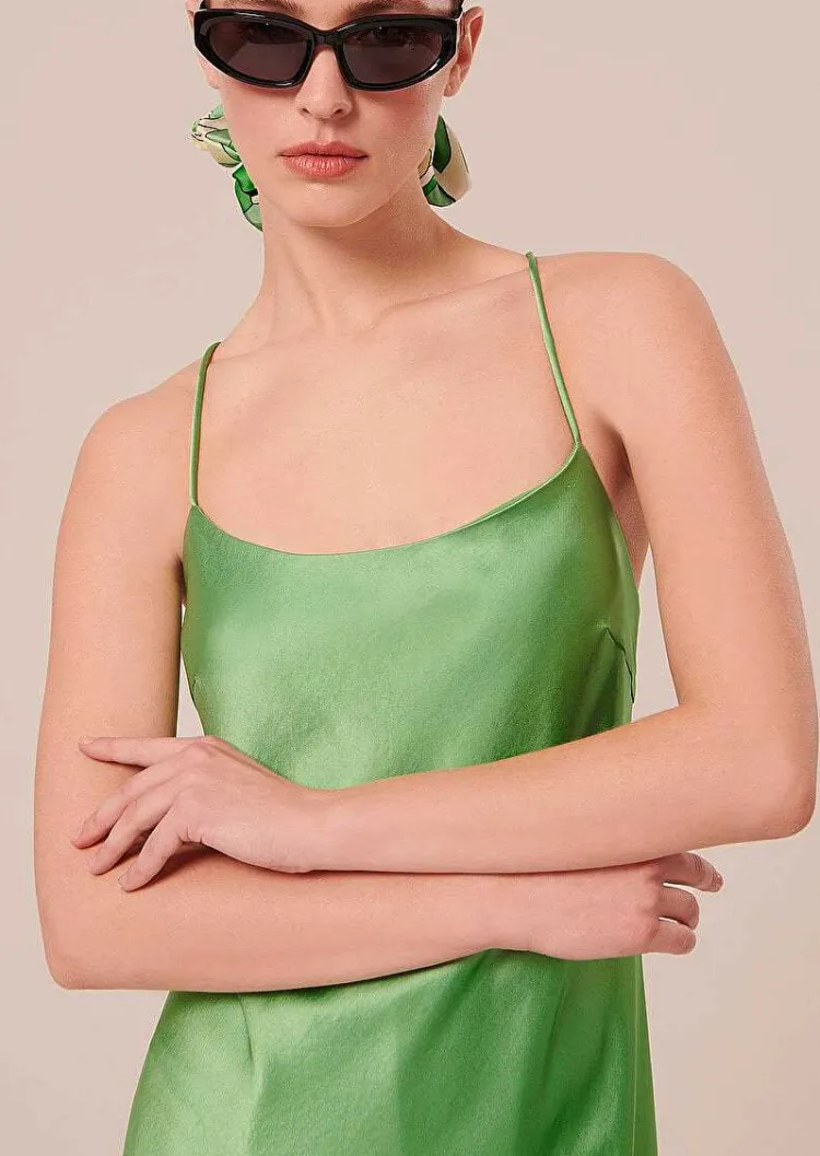 Robe Fluide En Satin Vert Reane*TARA JARMON Fashion