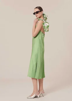 Robe Fluide En Satin Vert Reane*TARA JARMON Fashion